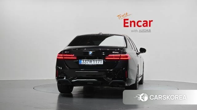 BMW 5 Series (G60) id 4479986 из Кореи 24
