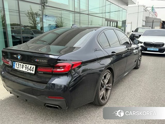 BMW 5 Series (G30) id 4187470 из Кореи 14