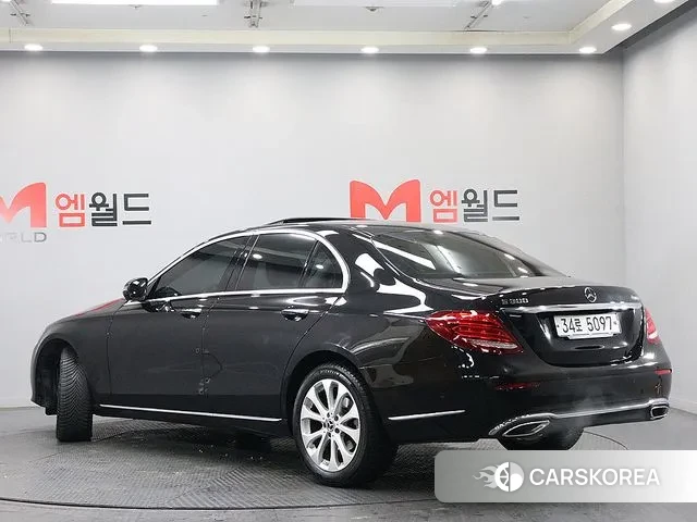 Mercedes-Benz E-Class W213 id 3656781 из Кореи 14