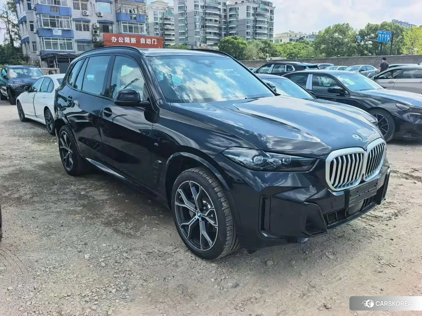 BMW X5 2026 Черный из Китая, фото 4
