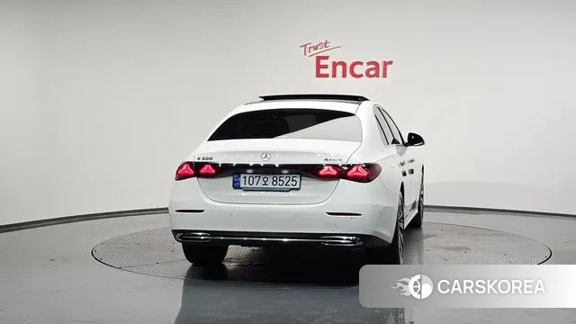 Mercedes-Benz E-Class W214 id 2894135 из Кореи 14