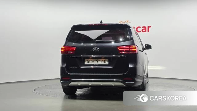 Kia The New Carnival id 4708648 из Кореи 31