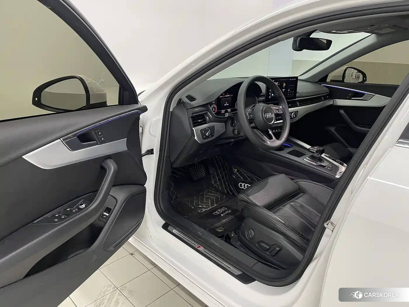 Audi A4L id 4545881 из Китая 15