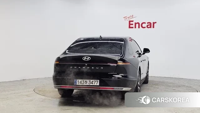 Hyundai Grandeur (GN7) id 3740187 из Кореи 14