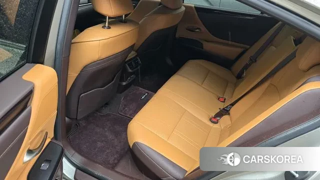 Lexus ES300h 7th generation id 3747625 из Кореи 8