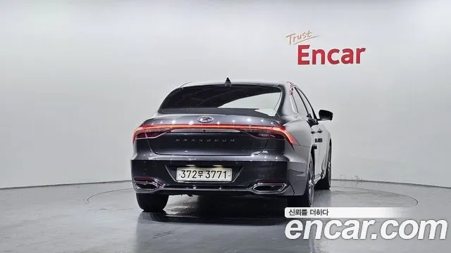 Hyundai The New Grandeur IG id 2906601 из Кореи 14