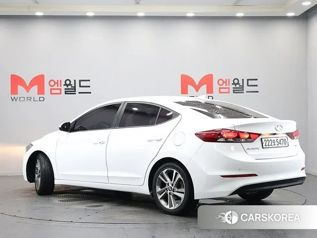 Hyundai Avante AD id 3041506 из Кореи 14