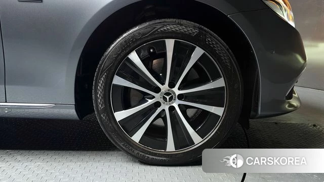 Mercedes-Benz E-Class W213 id 3844006 из Кореи 14