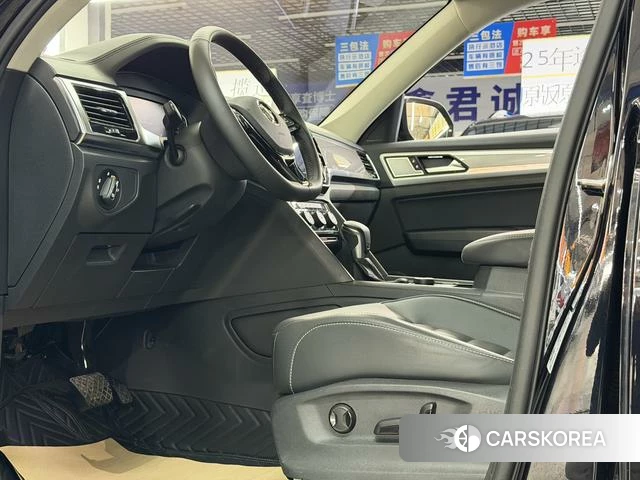 Volkswagen Tourang id 4207527 из Китая 8