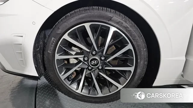 Hyundai Sonata (DN8) id 3492670 из Кореи 14