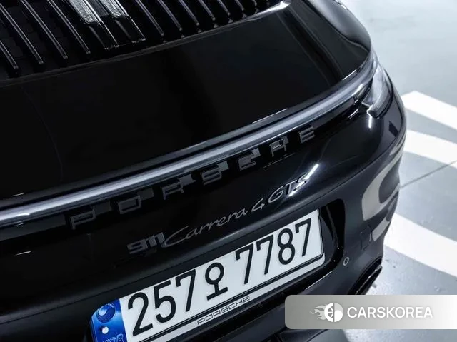 Porsche 911(992) id 3502046 из Кореи 10