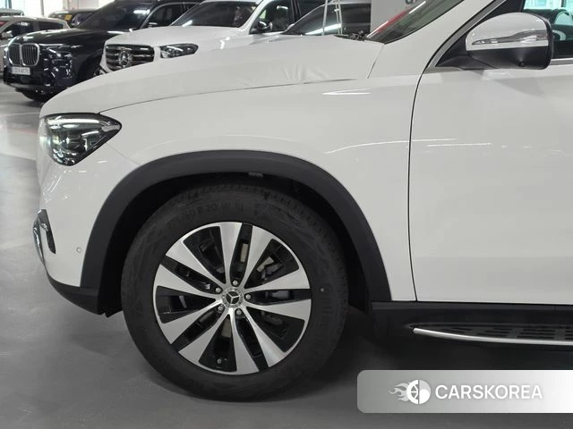 Mercedes-Benz GLE-Class W167 2026 Белый из Кореи, фото 5
