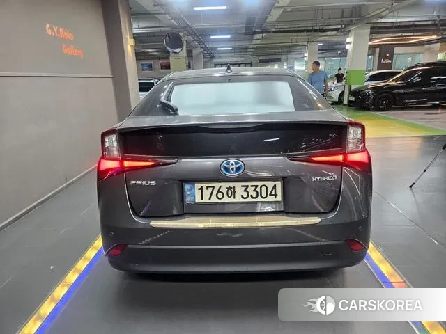 Toyota Prius 4th Generation id 3059286 из Кореи 11