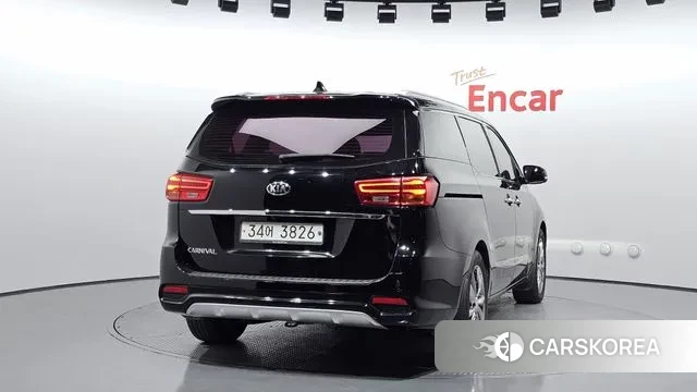 Kia The New Carnival id 3275572 из Кореи 14