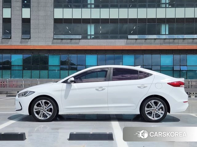 Hyundai Avante AD id 4596495 из Кореи 14