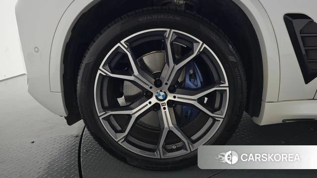 BMW X5 (G05) id 4527922 из Кореи 34