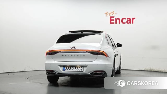 Hyundai The New Grandeur IG Hybrid id 4736011 из Кореи 33