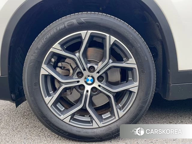 BMW X1 id 4209780 из Китая 18