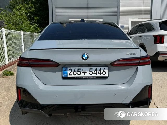 BMW 5 Series (G60) id 4441464 из Кореи 7