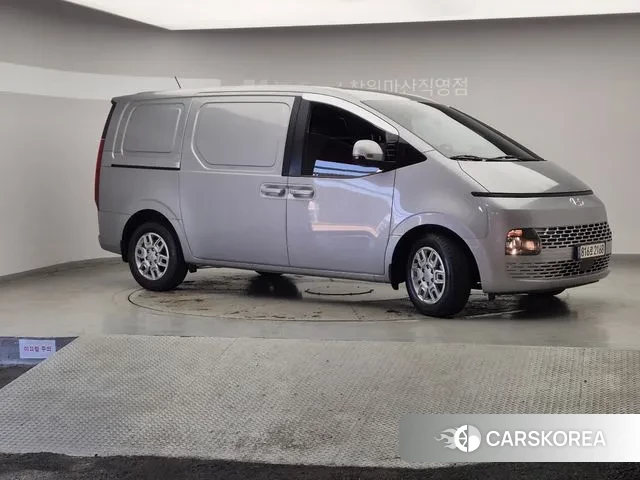 Hyundai Staria id 3389115 из Кореи 14