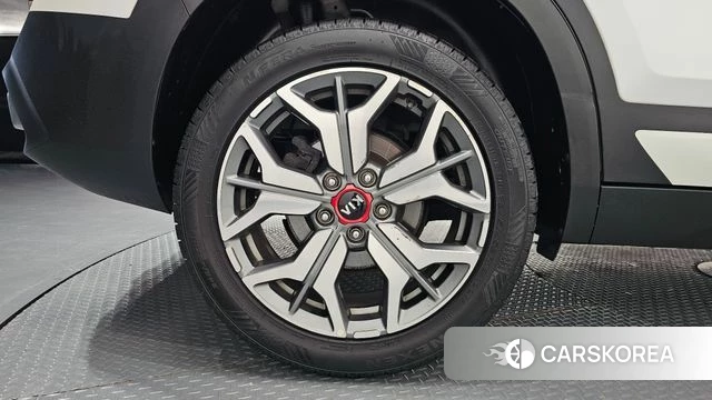 Kia Seltos id 4496303 из Кореи 24