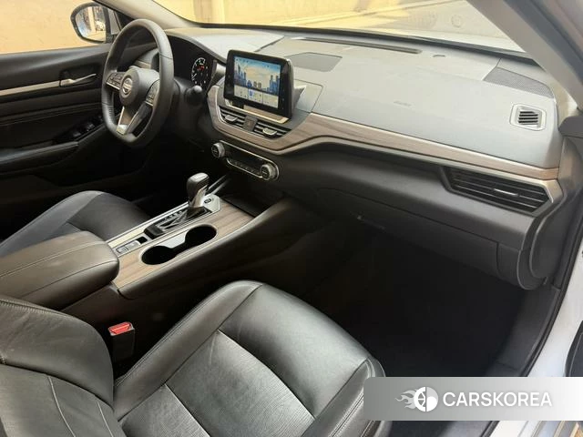 Nissan Teana 2022 Серебристо-серый из Китая, фото 4