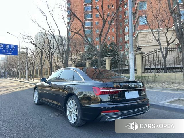 Audi A6L id 4307502 из Китая 10
