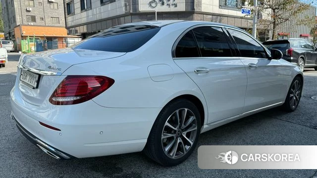 Mercedes-Benz E-Class W213 id 4772984 из Кореи 9