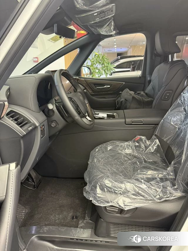 Toyota Elfa id 4301094 из Китая 12