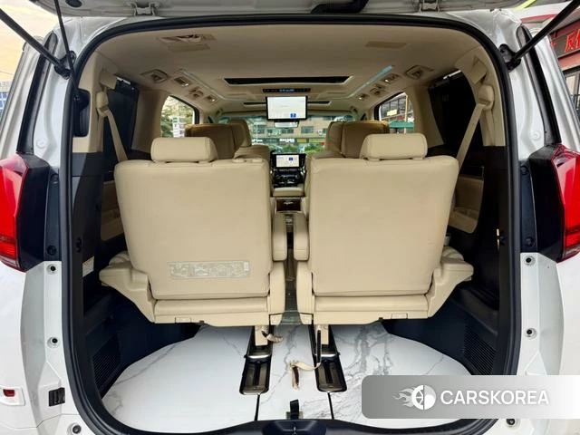 Toyota Elfa id 4313384 из Китая 12