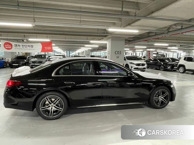Mercedes-Benz E-Class W214 2026 Черный из Кореи, фото 4