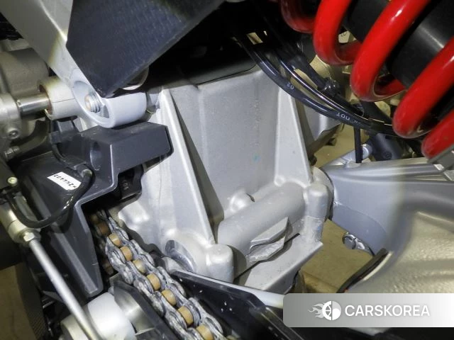 Engine photo