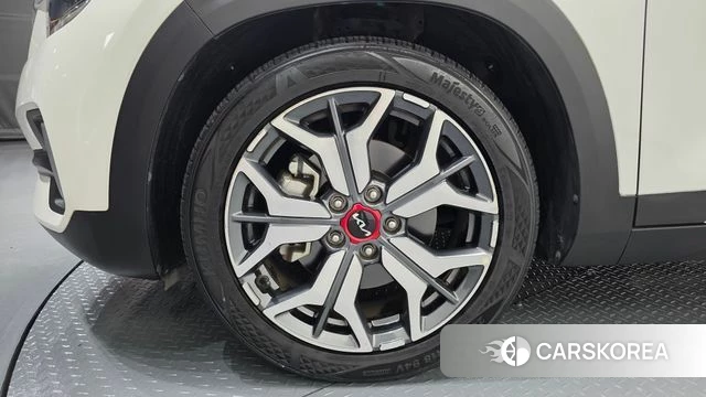 Kia Seltos id 4735850 из Кореи 26
