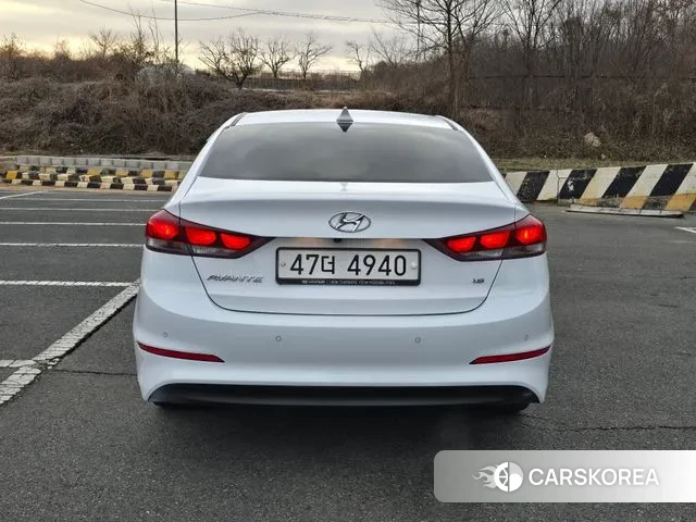 Hyundai Avante AD id 3595437 из Кореи 14