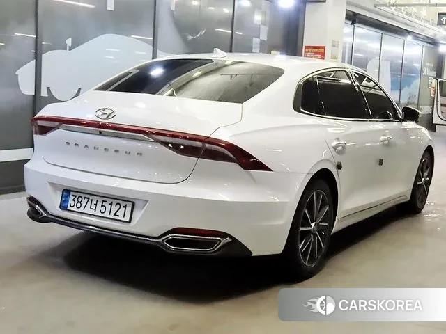 Hyundai The New Grandeur IG id 3464045 из Кореи 14