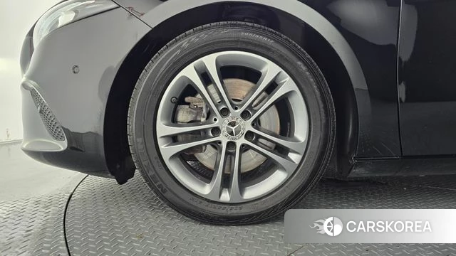 Mercedes-Benz A-Class W177 id 4677375 из Кореи 24