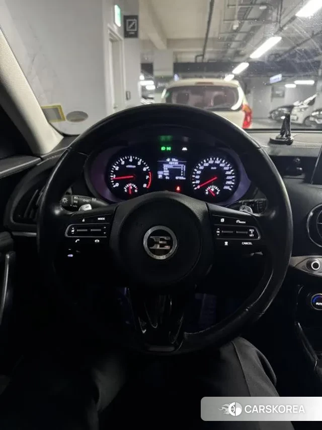 Kia Stinger id 3439609 из Кореи 7