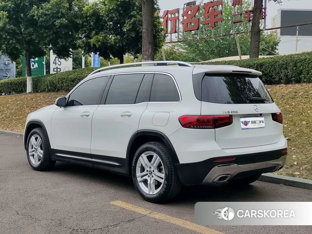 Mercedes-Benz GLB 2022 Белый из Китая, фото 4