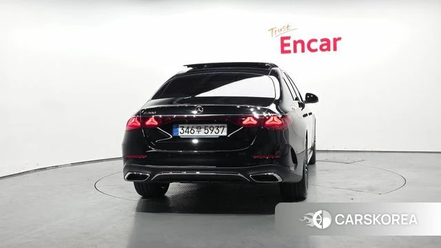 Mercedes-Benz E-Class W214 id 4499229 из Кореи 31