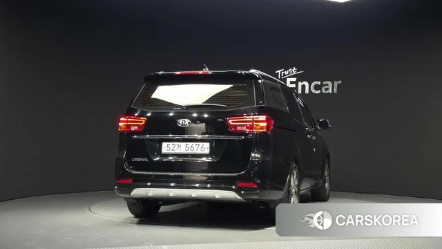 Kia The New Carnival id 4397424 из Кореи 28