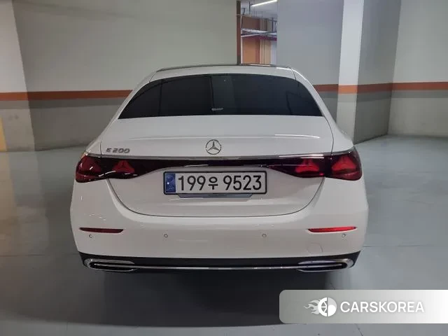 Mercedes-Benz E-Class W214 2024 Белый из Кореи, фото 4