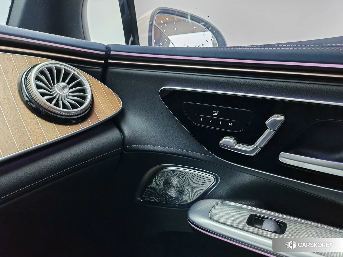 Mercedes-Benz EQE id 4452780 из Китая 13