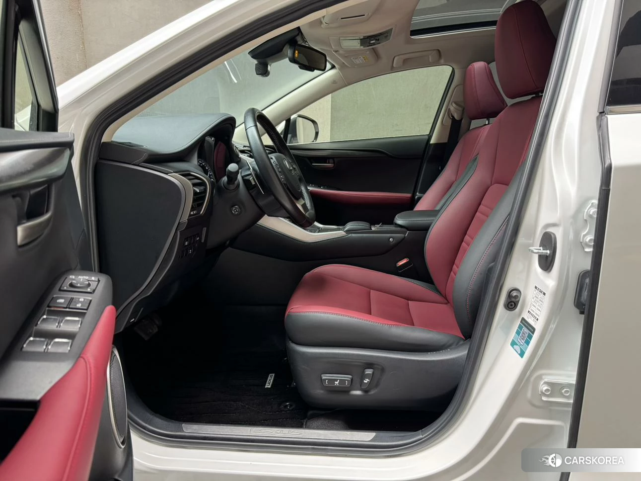 Lexus NX id 4486292 из Китая 21