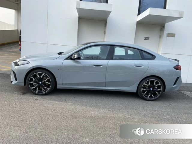 BMW 2 series 2025 Синий из Китая, фото 4