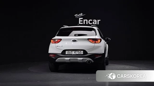 Kia Stonic id 3345072 из Кореи 14