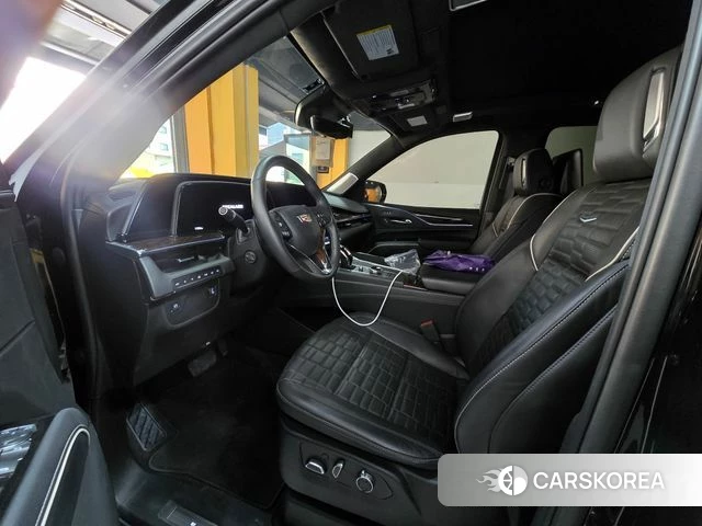 Cadillac Escalade 5th Generation 2022 Черный из Кореи, фото 4