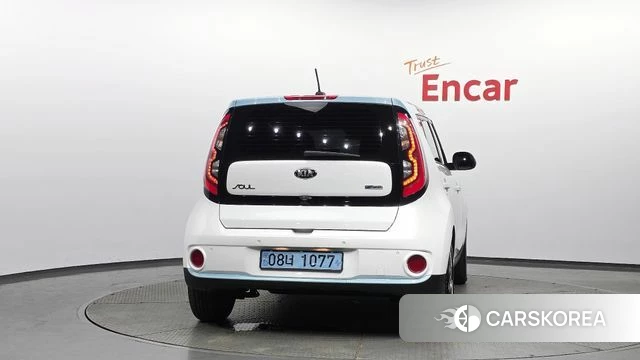 Kia Soul EV id 4390627 из Кореи 14