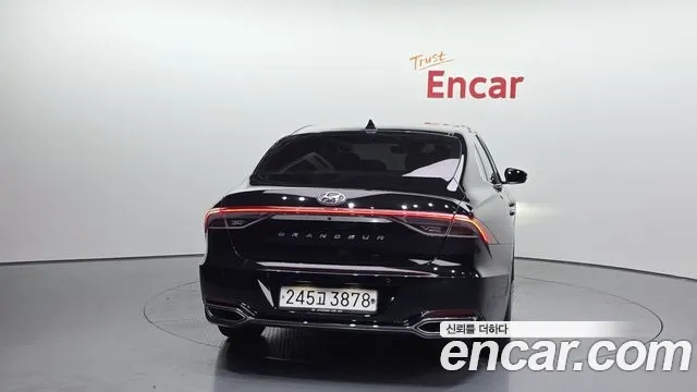 Hyundai The New Grandeur IG id 2951368 из Кореи 14