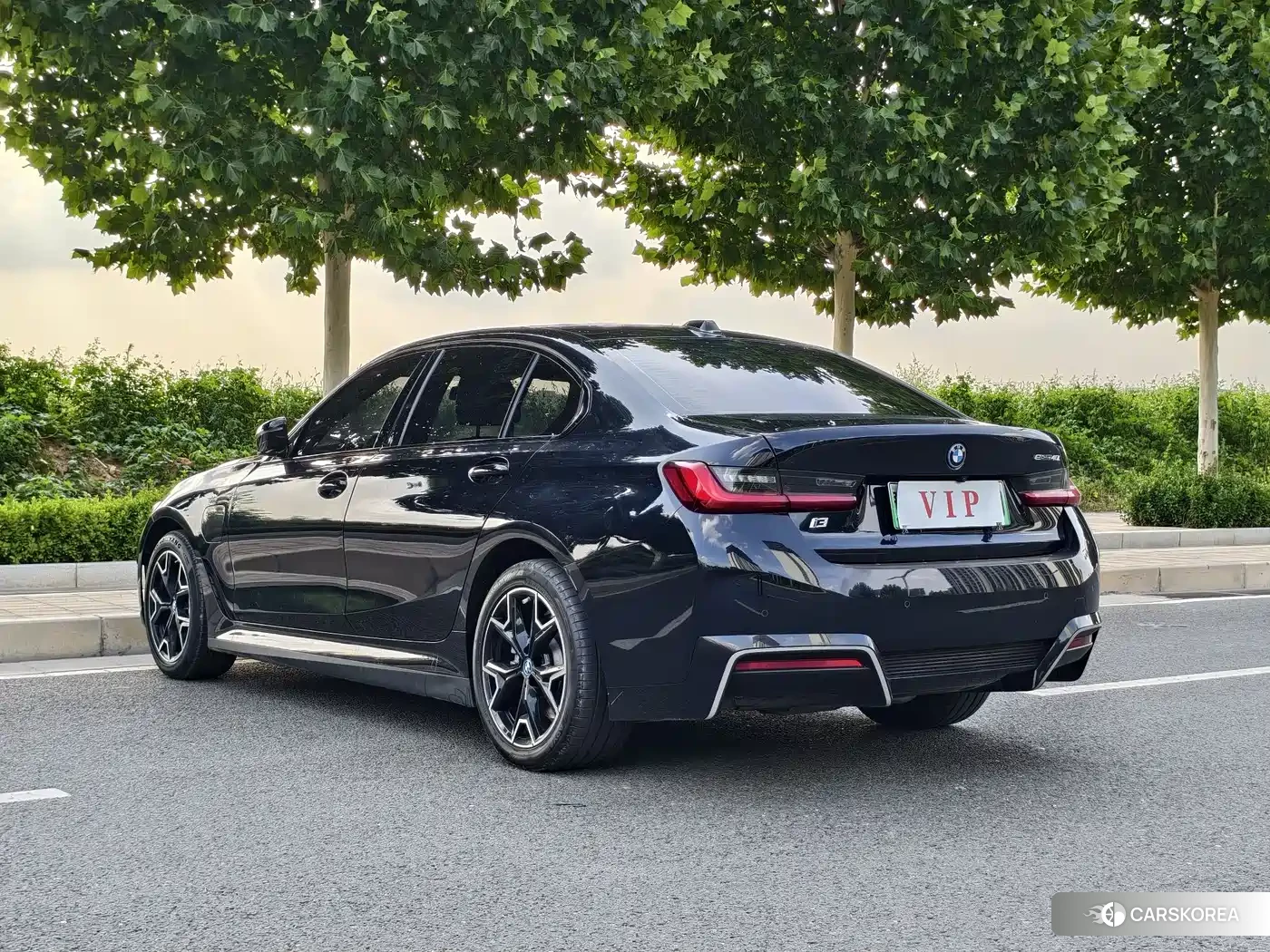 BMW i3 2024 Черный из Китая, фото 4