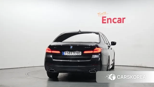 BMW 5 Series (G30) id 3764013 из Кореи 14